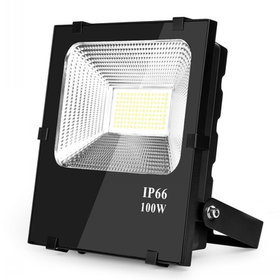 O anúncio publicitário 100 watts conduziu o volt exterior das luzes de inundação 180-300 5 anos de garantia