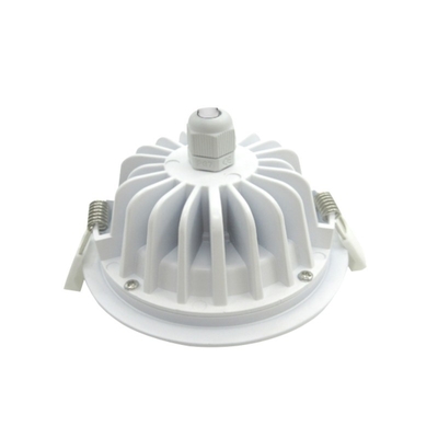 A superfície do diodo emissor de luz Downlights de IP65 Smart montou o controle 9W do telefone de Wifi Tuya 5 anos de garantia