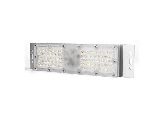 Do módulo de alumínio da luz de rua do diodo emissor de luz de AC180-300V 50W proteção alta do impulso do lúmen 10KVA