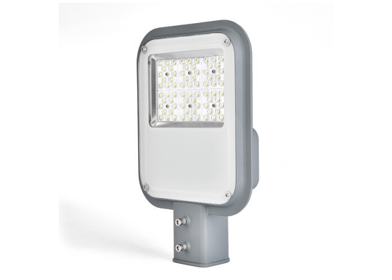 Luz de rua 2700-6500K do diodo emissor de luz da microplaqueta SMD de Bridgelux 3030 AC110V 40W 2 anos de garantia